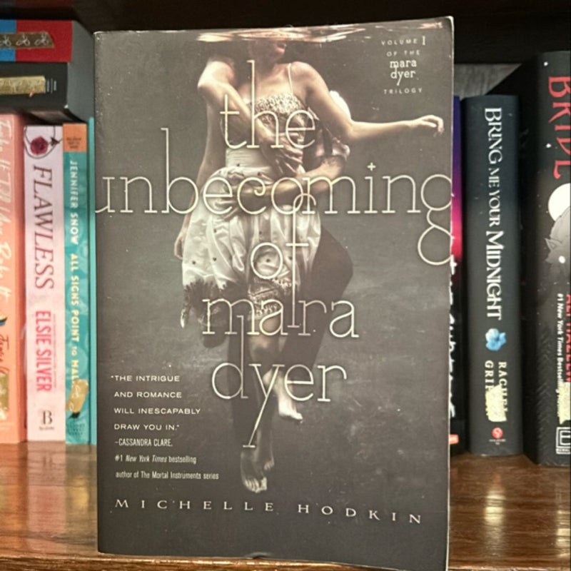 The Unbecoming of Mara Dyer