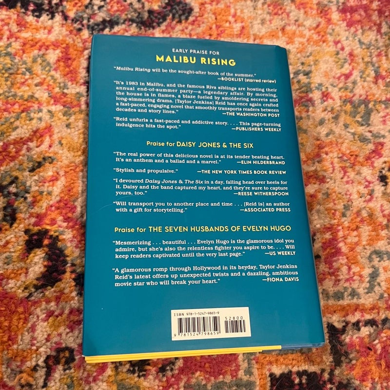 Malibu Rising: A Novel By Taylor Jenkins Reid HC VG