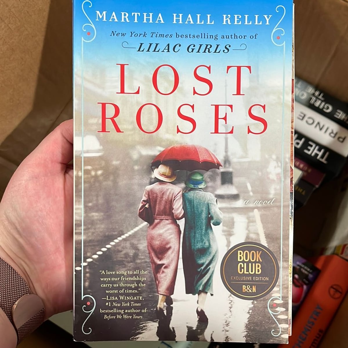 Lost Roses by Martha Hall Kelly, Paperback | Pangobooks