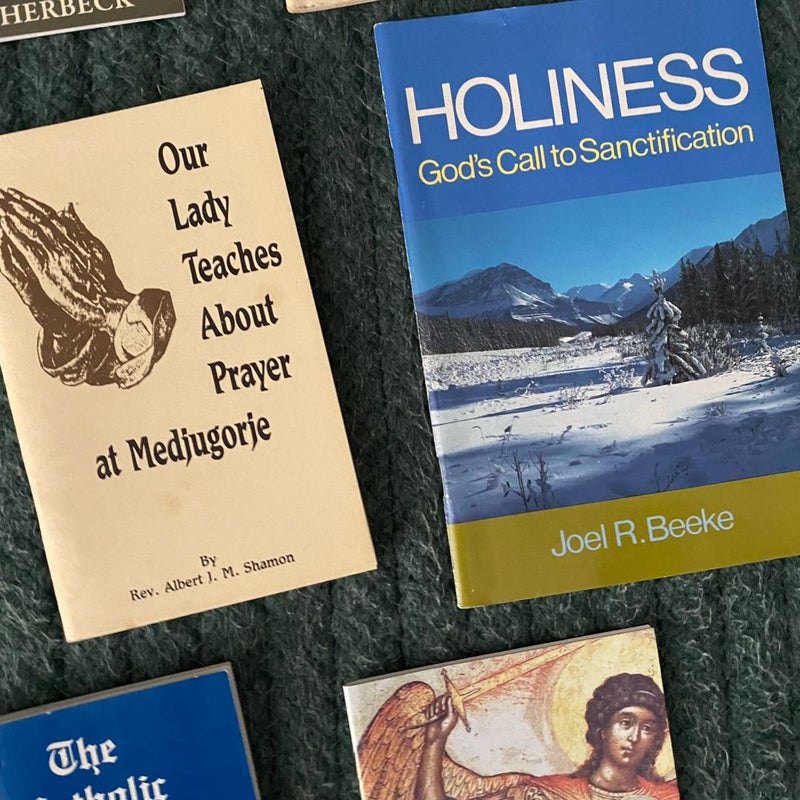 Vintage pamphlets: Christian / Catholic / Religious texts