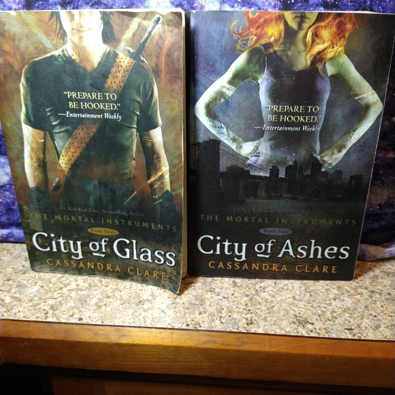 Mortal Instruments: City of Bones set series 