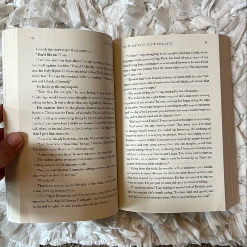 The 7½ Deaths of Evelyn Hardcastle