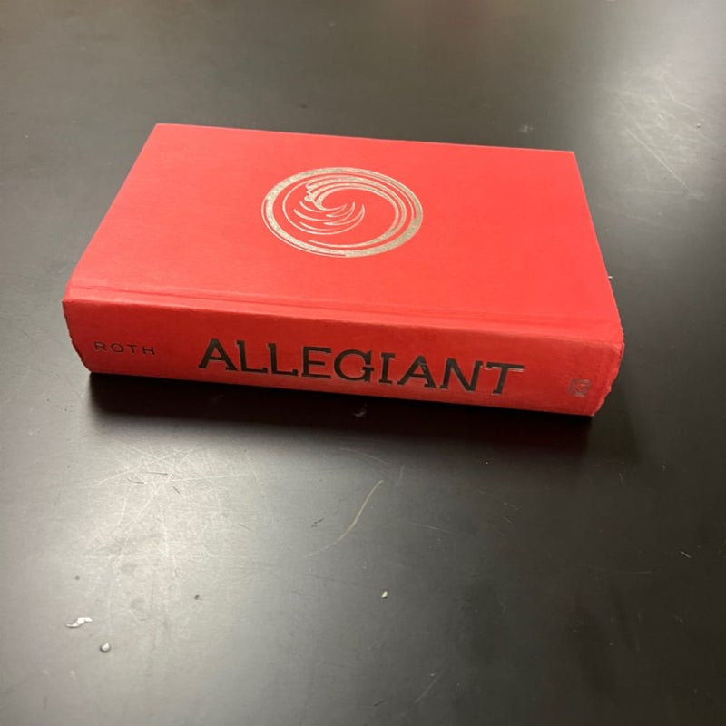 Allegiant (no dust jacket)