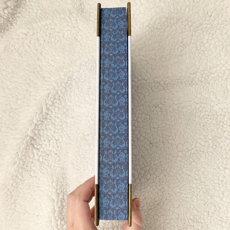 Fourth Wing (The Bookish Box Exclusive Luxe Edition)