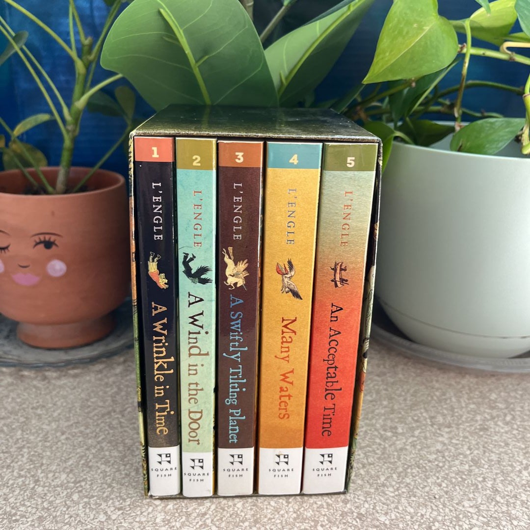 The Wrinkle in Time Quintet - Digest Size Boxed Set