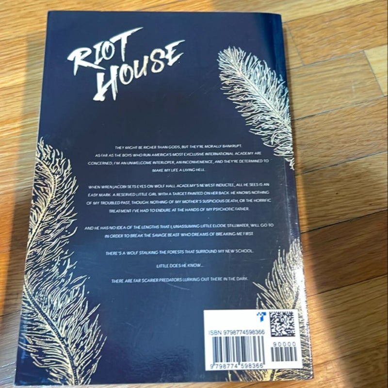 Riot House Original Cover