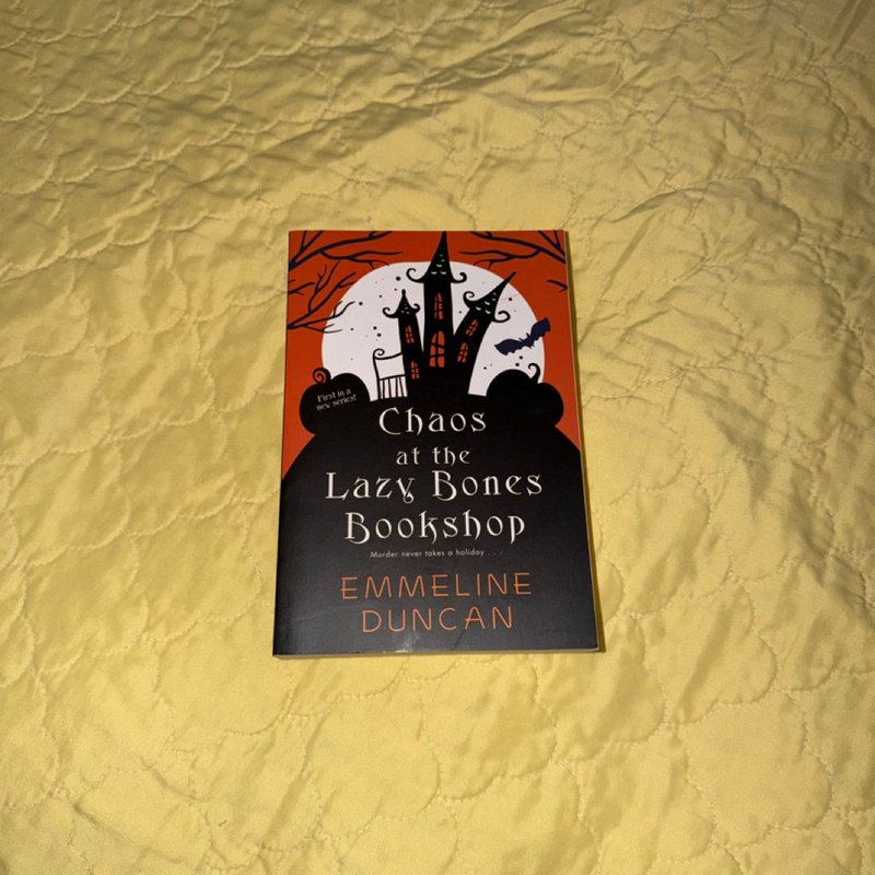 Chaos at the Lazy Bones Bookshop