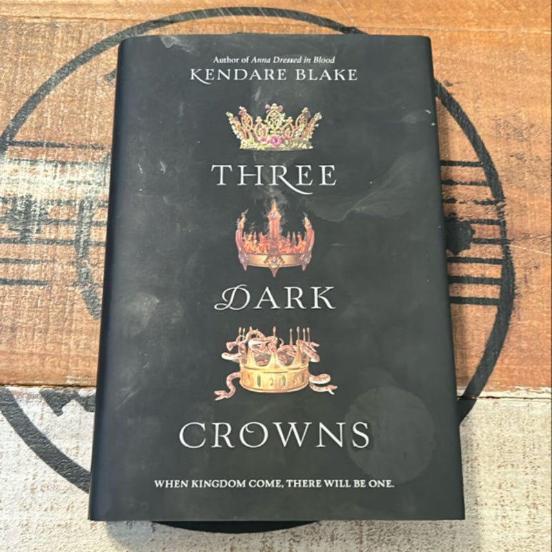 Three Dark Crowns