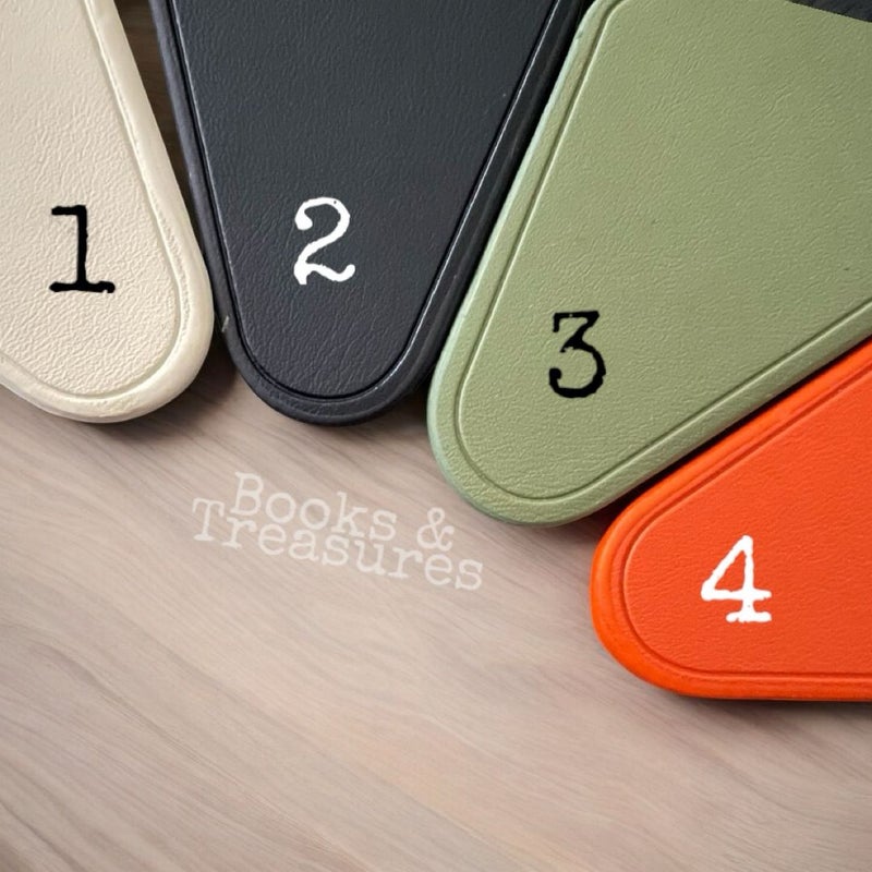 Bookish Keychain | Faux Leather Motel Style Key Tag | Handmade