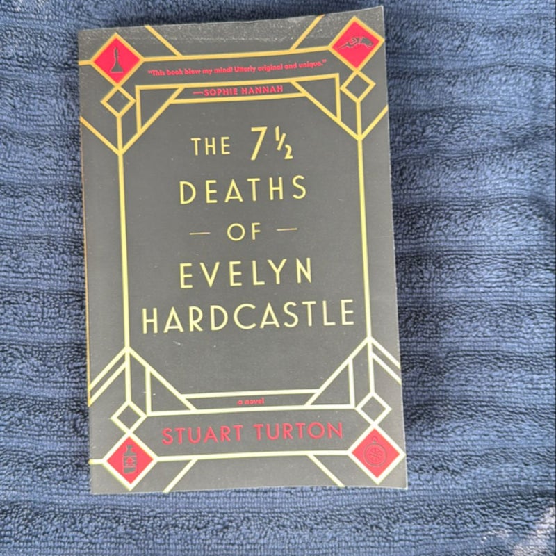 The 7½ Deaths of Evelyn Hardcastle