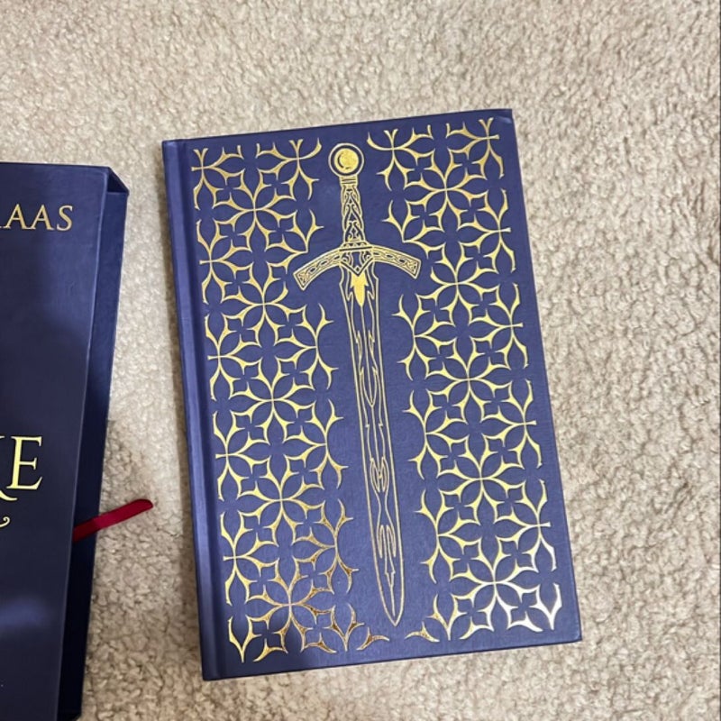 Throne of Glass collectors edition 