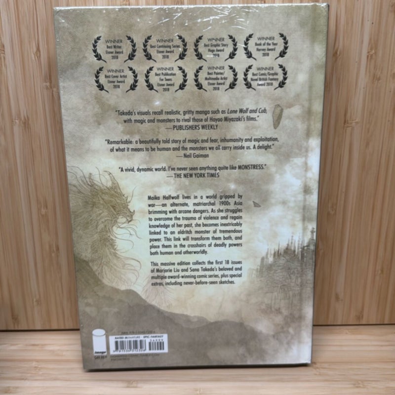 Monstress Book One