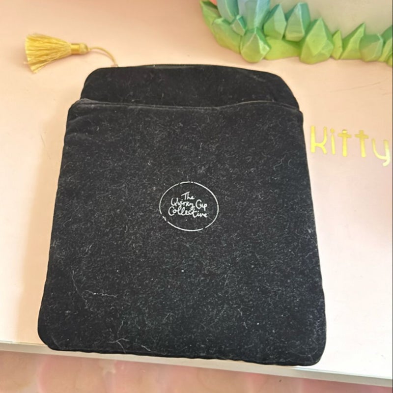 Kindle pouch