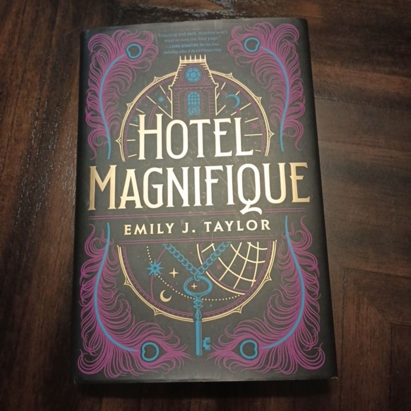 Hotel Magnifique