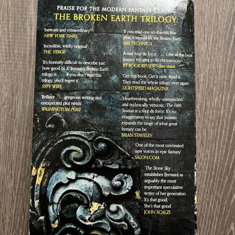 The Broken Earth Trilogy : The Fifth Season, the Obelisk Gate, the Stone Sky 