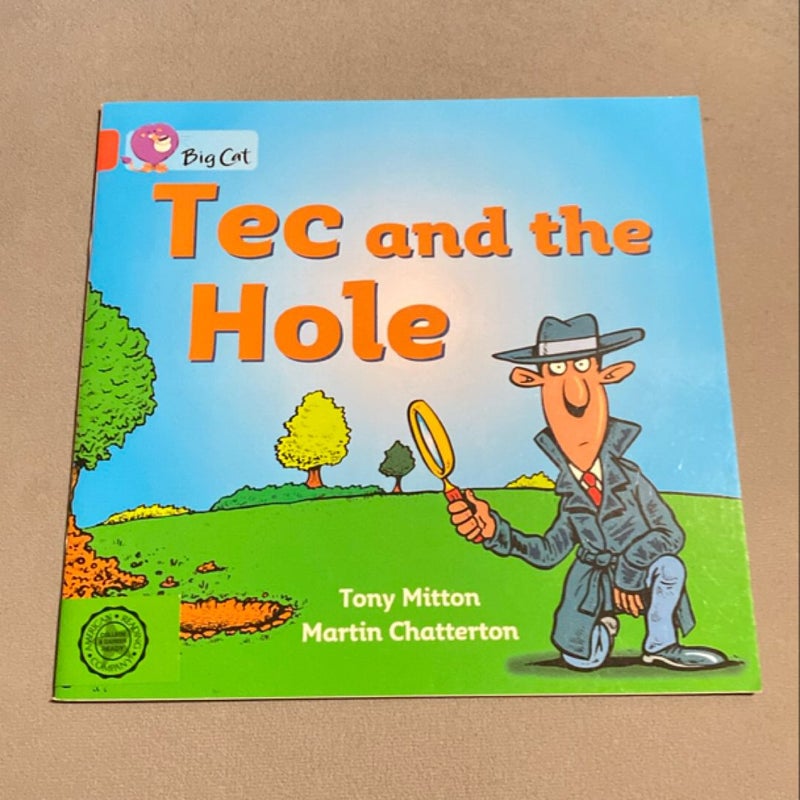 Tec and the Hole