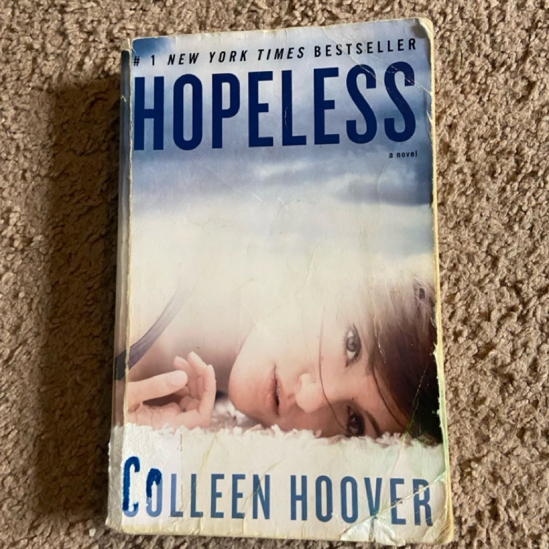 Hopeless by Colleen Hoover, Paperback | Pangobooks