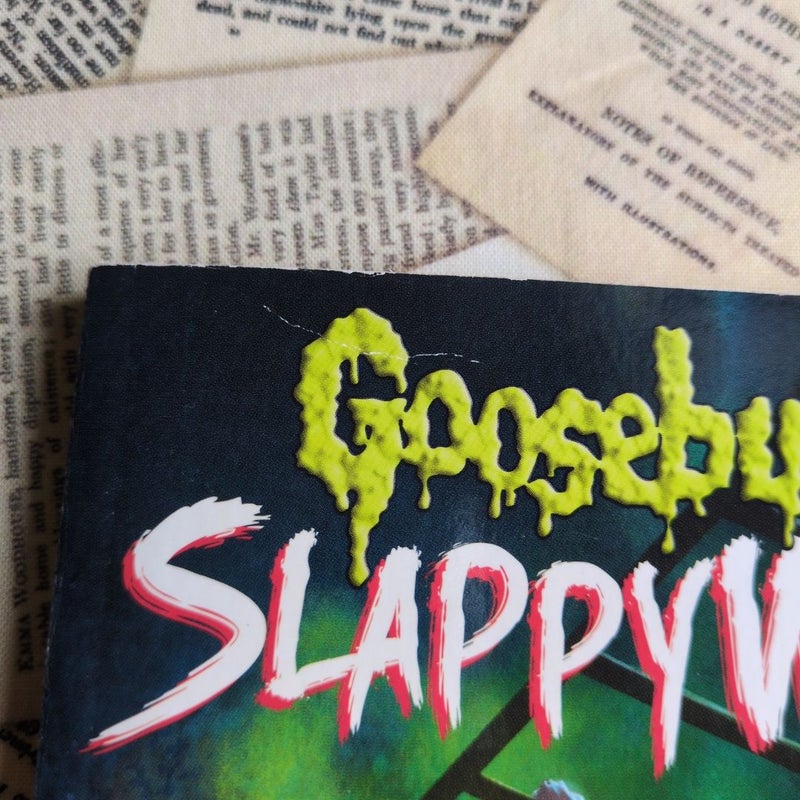 Fifth-Grade Zombies (Goosebumps SlappyWorld #14)