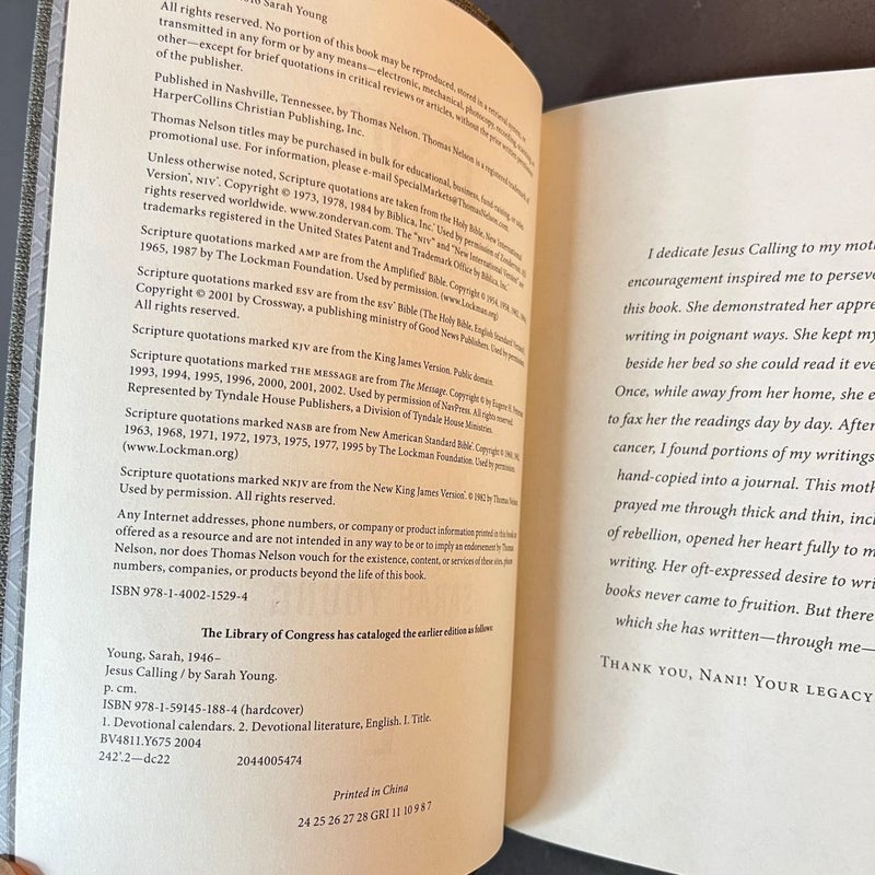 Jesus Calling, Textured Gray Leathersoft, with Full Scriptures
