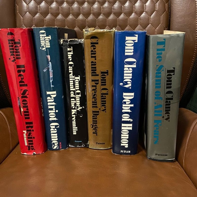 Tom Clancy lot of book - early editions 