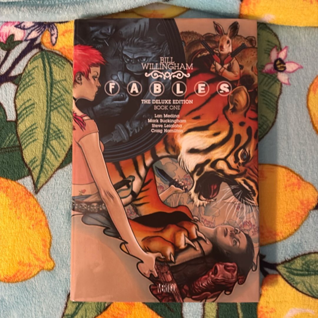 Fables: the Deluxe Edition Book One