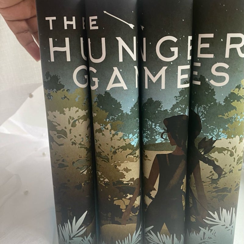 The Hunger Games Dust Jackets (Only) Set