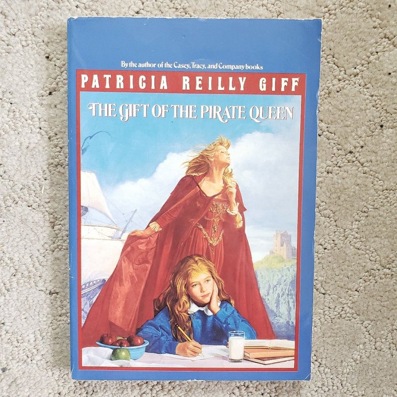 The Gift of the Pirate Queen (Dell Yearling Edition, 1990)