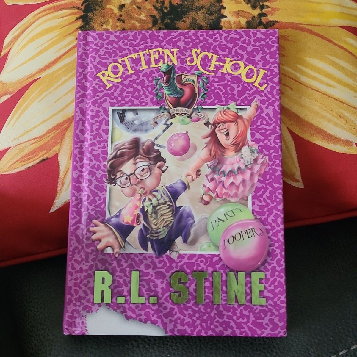 Rotten School #9: Party Poopers by R. L. Stine