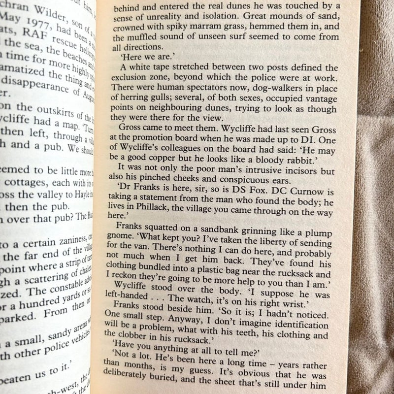 Wycliffe and the Dunes  1482