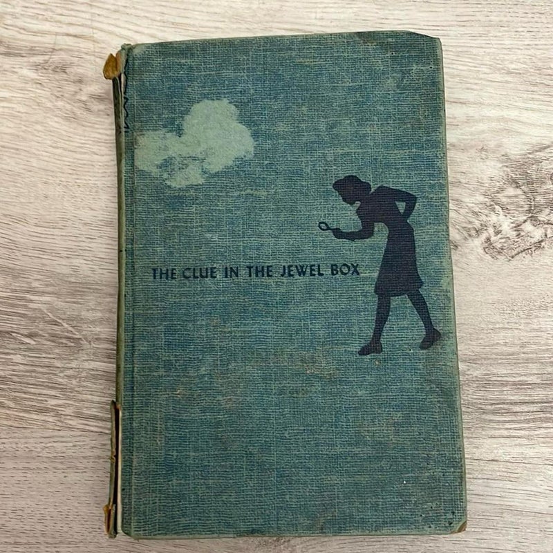 Nancy Drew Mystery Story "The Clue In The Jewel Box" By Carolyn Keene - 1943