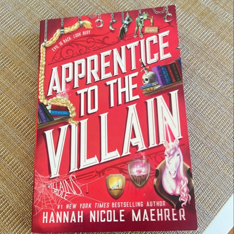 Apprentice to the Villain (B&N Edition) 