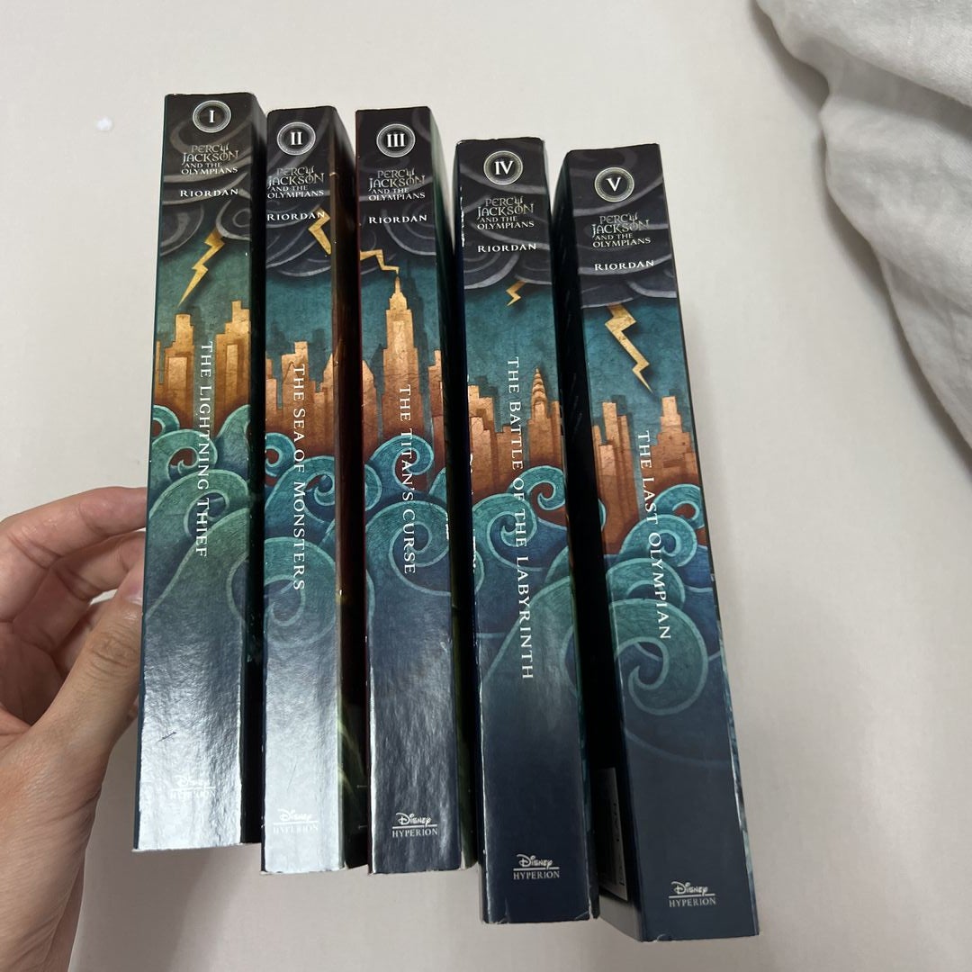 Percy Jackson and the Olympians 5 Book Paperback Boxed Set (w/poster)