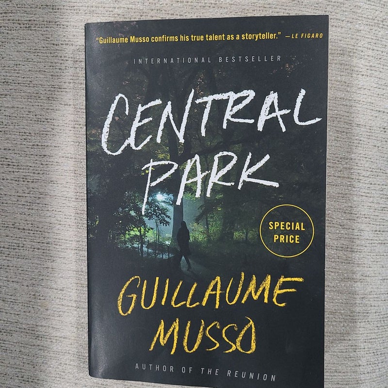 Central Park by Guillaume Musso; Sam Taylor, Paperback | Pangobooks