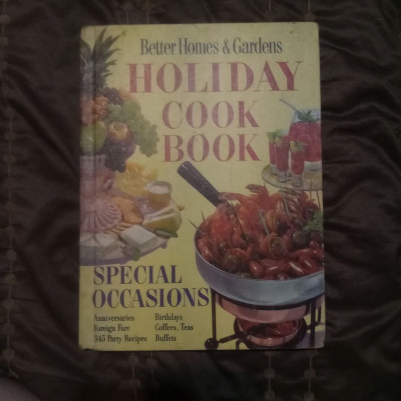 Better Homes & Gardens Holiday Cookbook