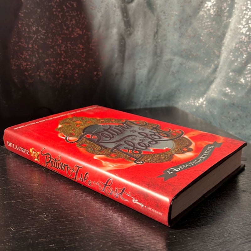 Return to the Isle of the Lost (a Descendants Novel, Book 2)