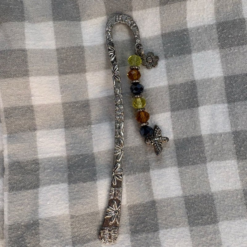 Bee bookmark 