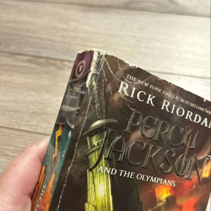 The Last Olympian (Percy Jackson and the Olympians, Book Five)