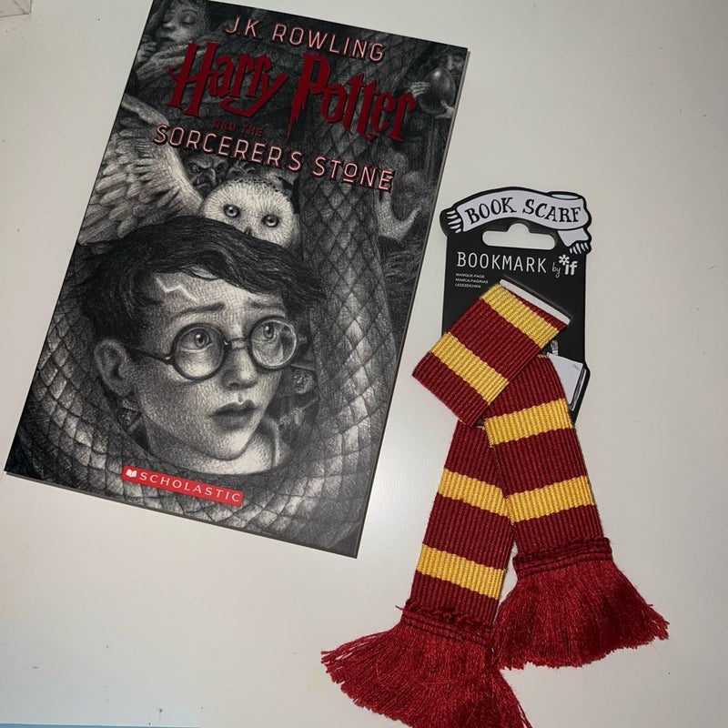 Harry Potter Scarf Bookmark
