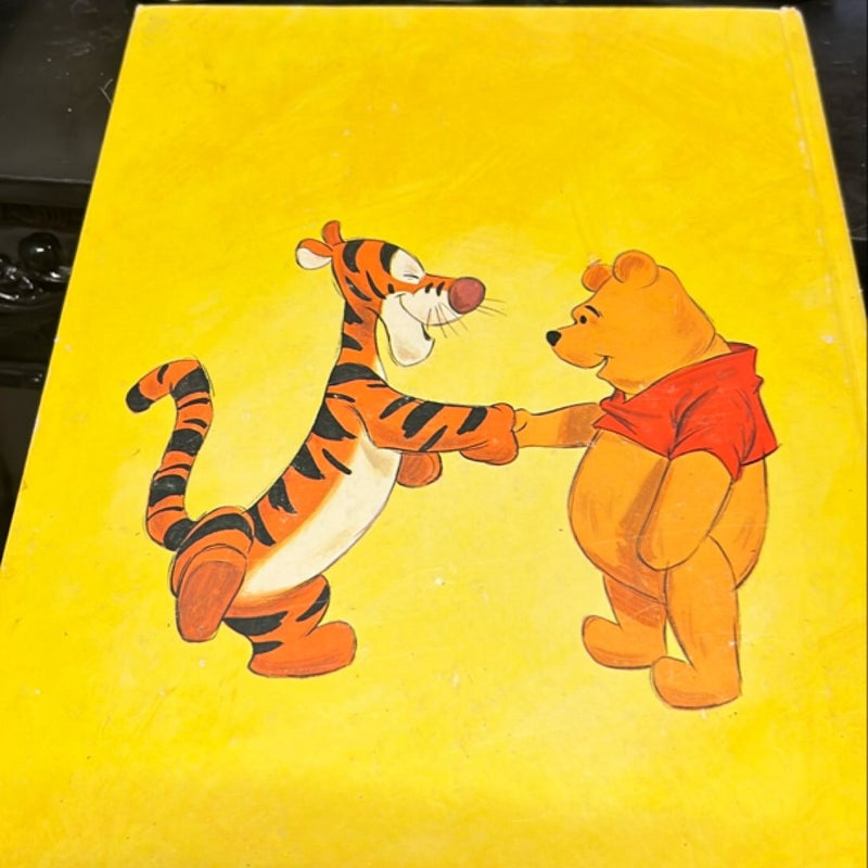 Winnie-the-Pooh Meets Tigger