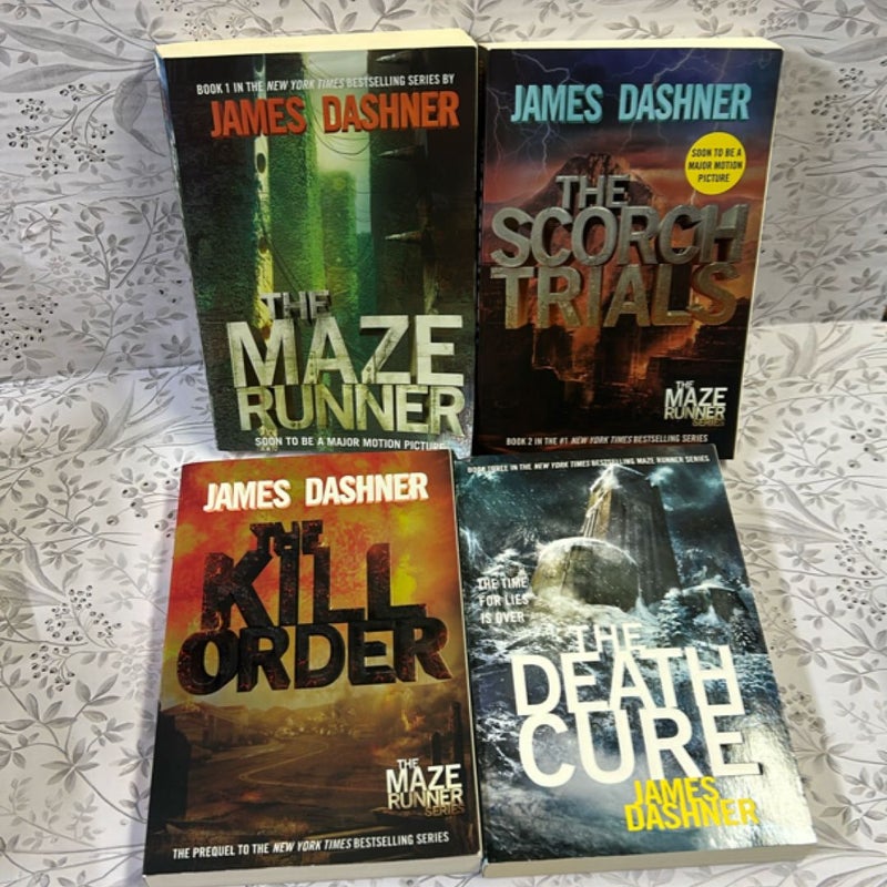 The Maze Runner 4 Paperback bundle 