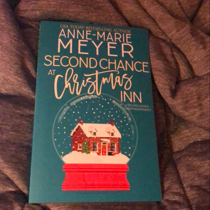 Second Chance at Christmas Inn