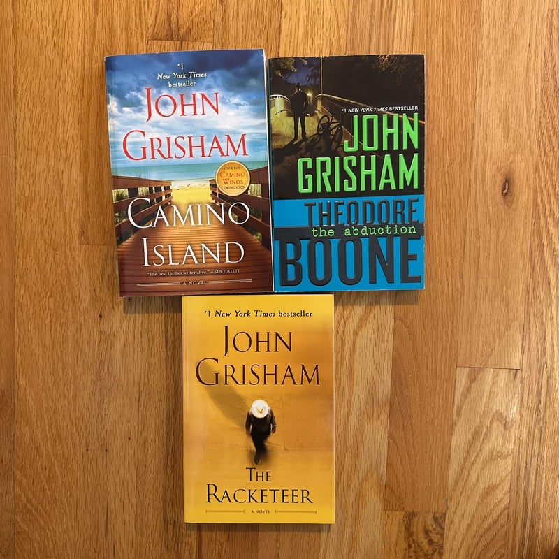 Lot of 3 John Grisham paperback books 