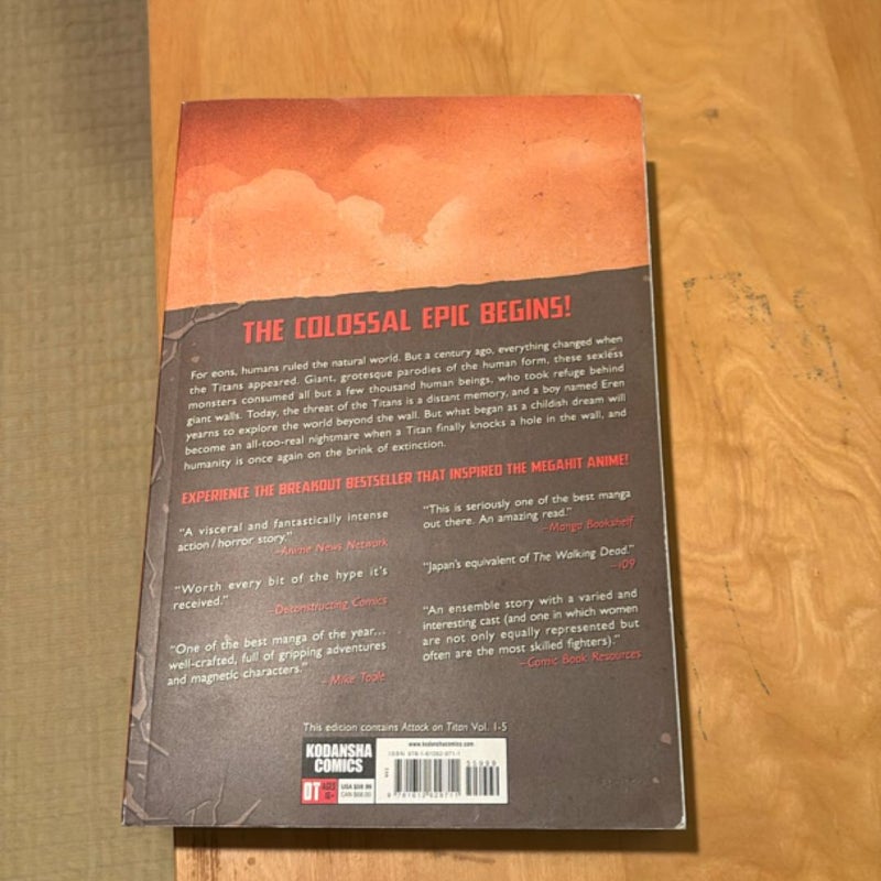 Attack on Titan: Colossal Edition 1