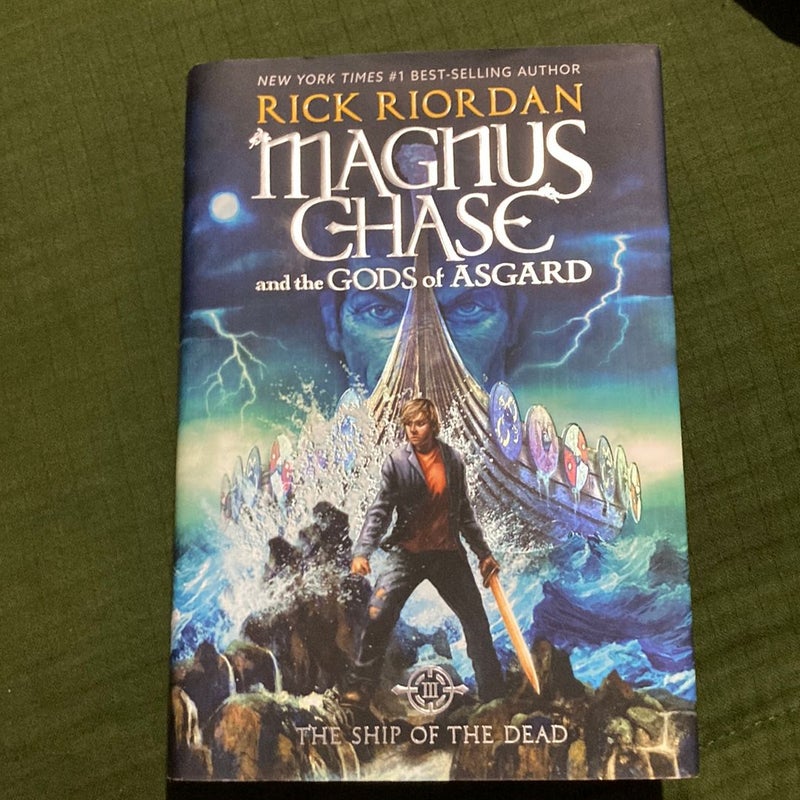 SIGNED Magnus Chase and the Gods of Asgard, Book 3 the Ship of the Dead (Magnus Chase and the Gods of Asgard, Book 3)