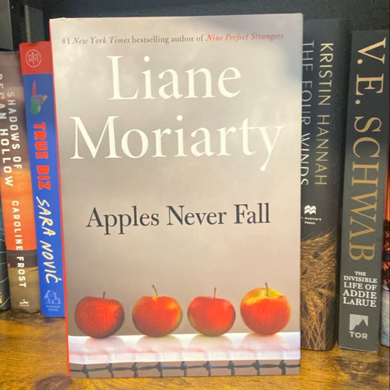 Apples Never Fall