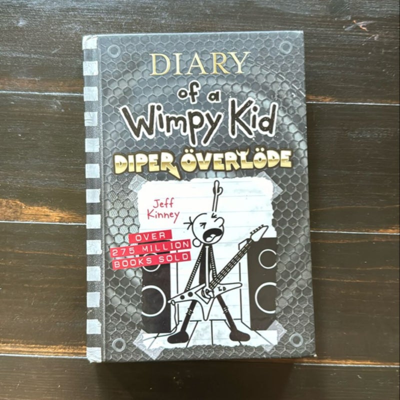 Diper Överlöde (Diary of a Wimpy Kid Book 17)