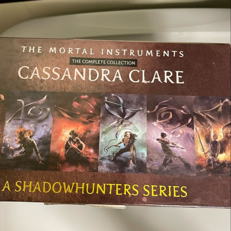 The Mortal Instruments, the Complete Collection