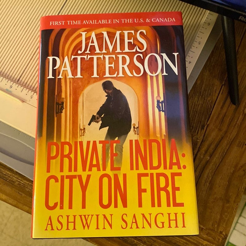 Private India: City on Fire (Library Edition)