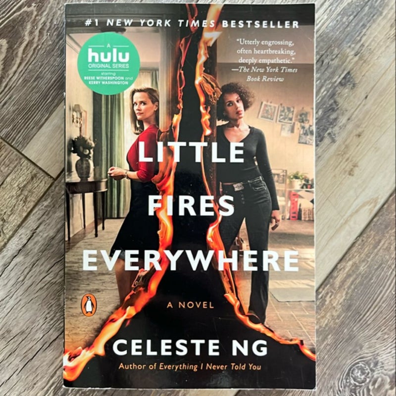 Little Fires Everywhere (Movie Tie-In)