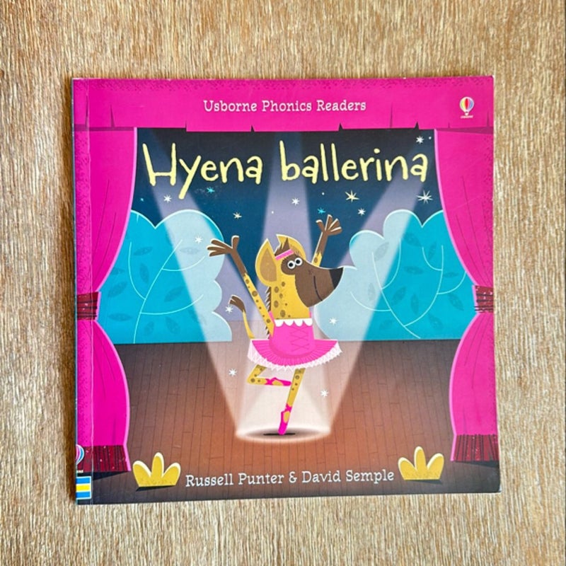 Hyena Ballerina IR